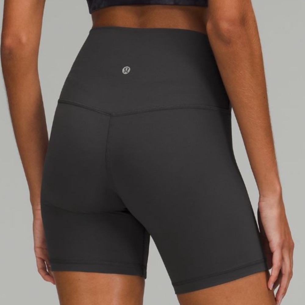 Lululemon Align 6” High Rise Shorts